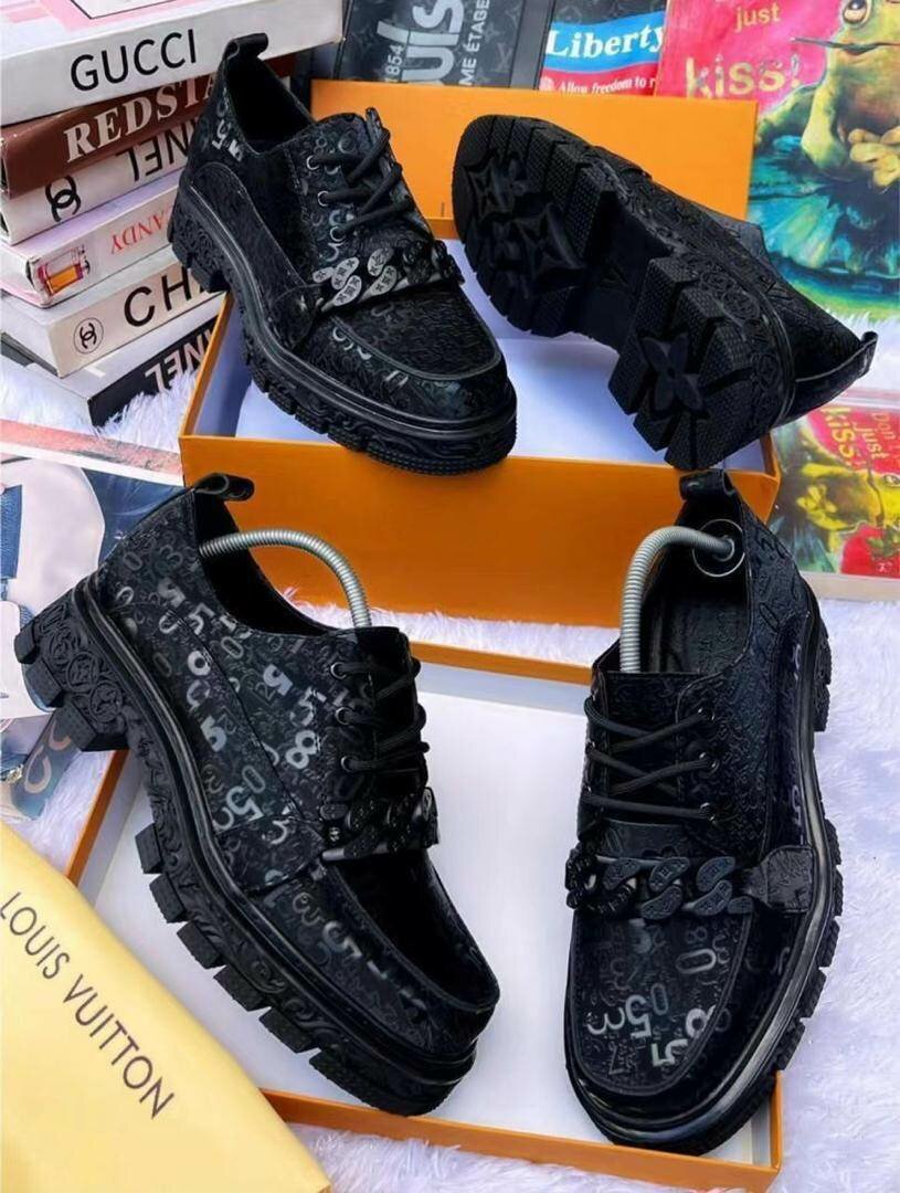 Classic shoes