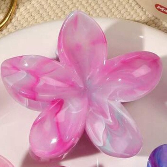Pince en fleur