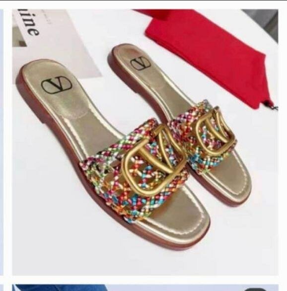 ladies slippers