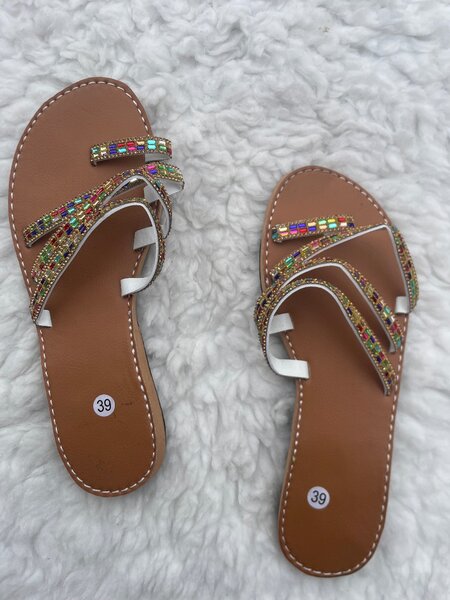 Sandales