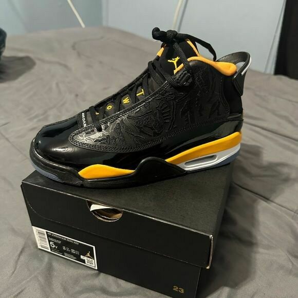 AIR JORDAN DUB ZERO