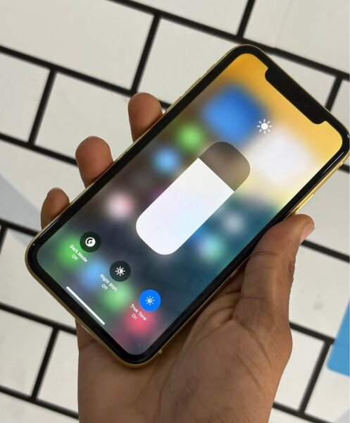 iPhone 11 simple
