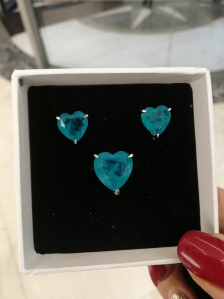 Комплект "Karat" серебрянный с изумрудами серьги и кольцо