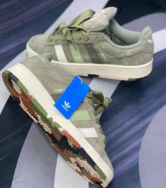 Fashion sneakers