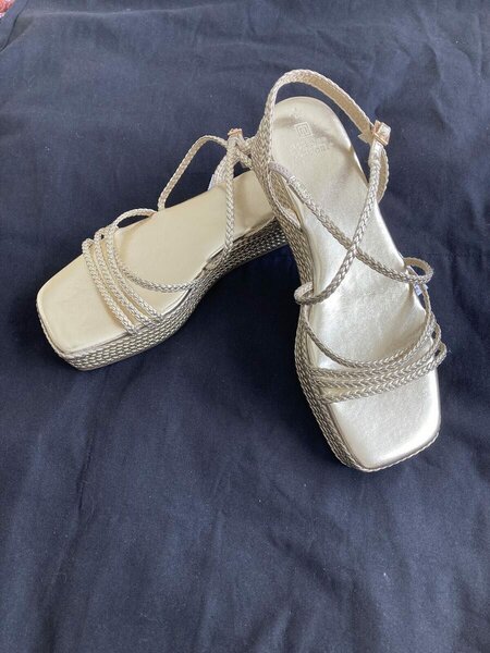 wedge sandals
