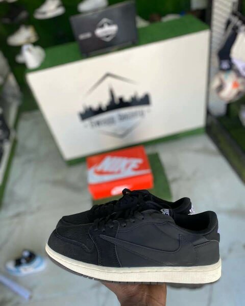 Air Jordan 1