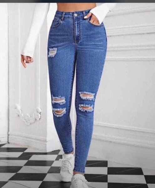 Skinny jeans