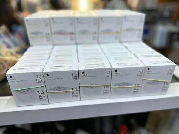 45watts iPhone type c charger Head