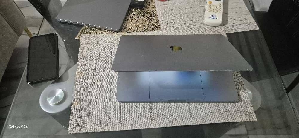 MacBook pro