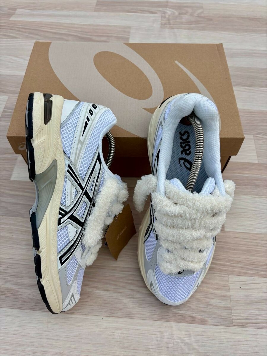 ASICS gel Kayano 14