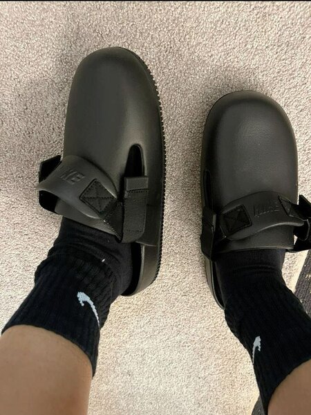 Nike calm crocs