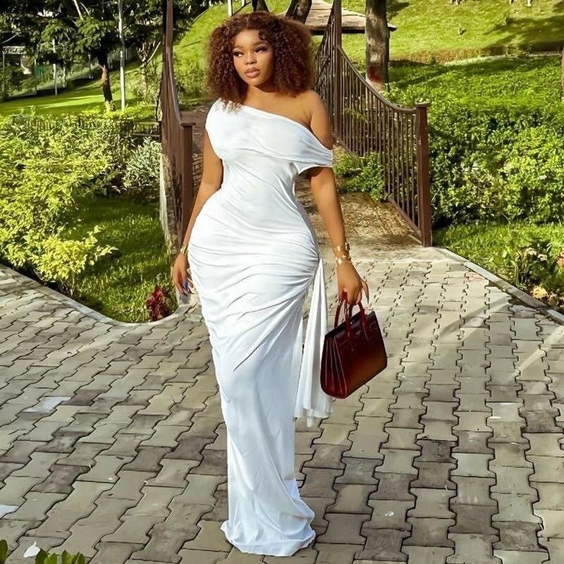 Ladies pretty wear