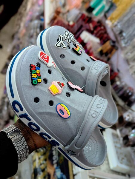 CROCE'S