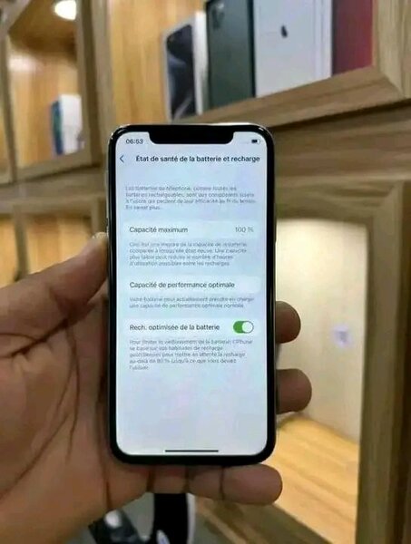 iPhone X