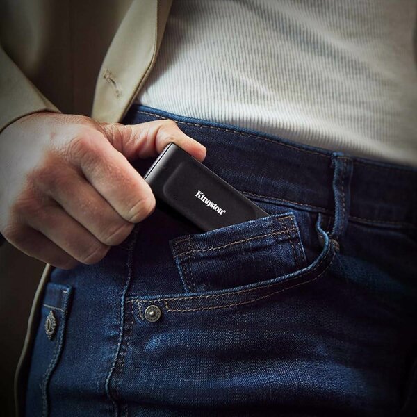 Kingston XS1000 2TB SSD