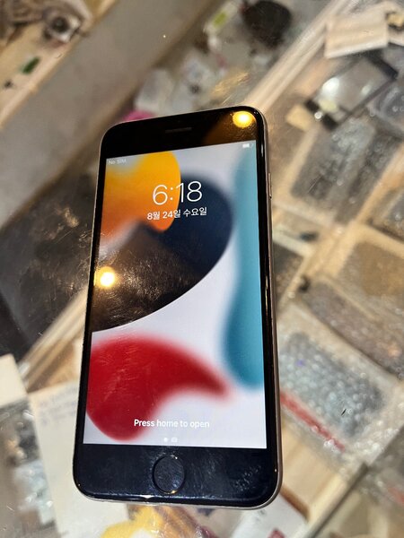 iPhone 6s