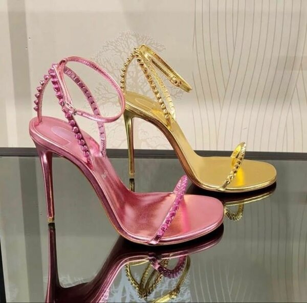 Heel sandals