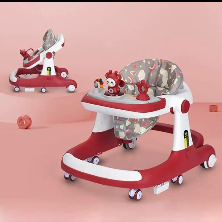 Trottineur bébé ajustable