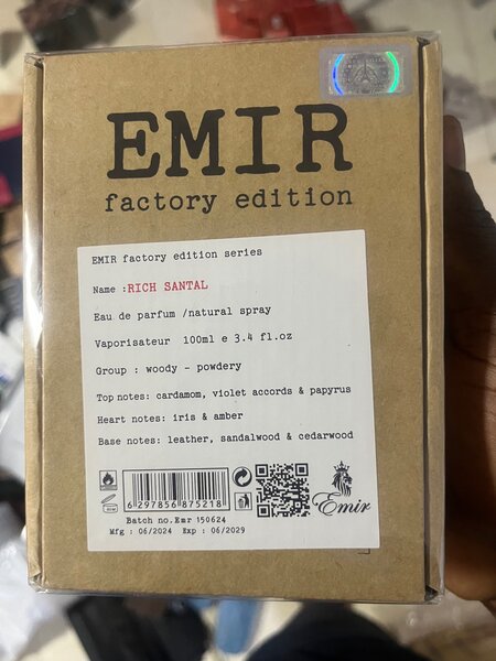 Emir rich santal / camp fire