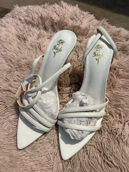 Shein heel white