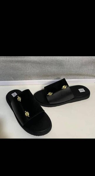 Sandale en cuir