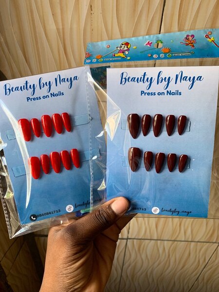 Gel Press on nails