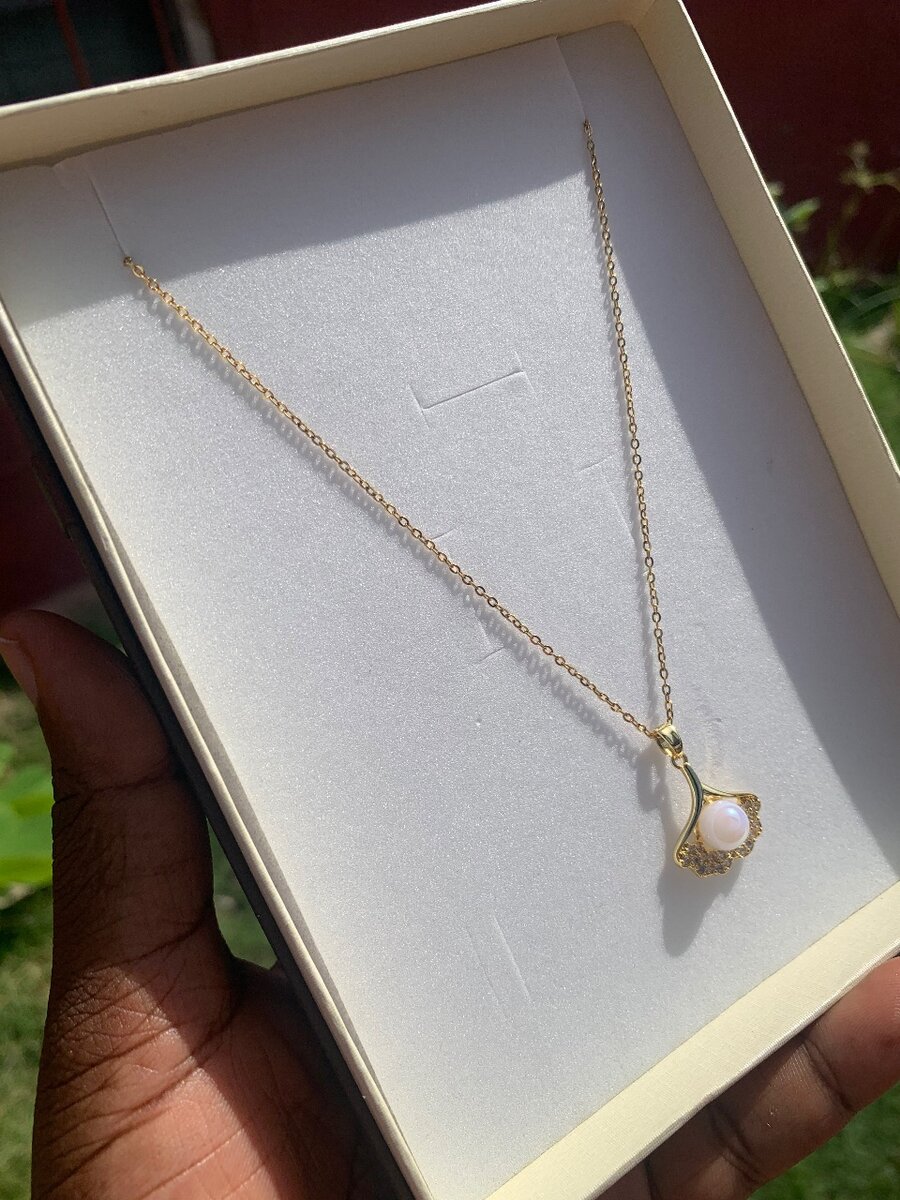 Pearl Necklace