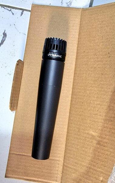 Microphone a fil Shure SM57