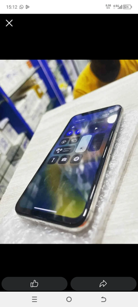 iPhone Blanc 64Go Débloqué