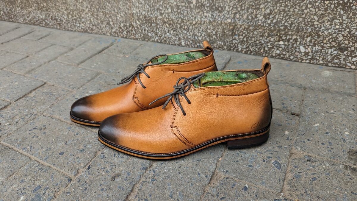 Men's shoes