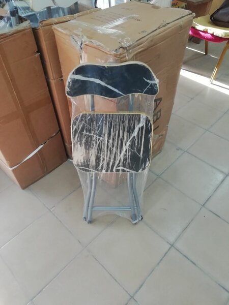 Chaise en bois