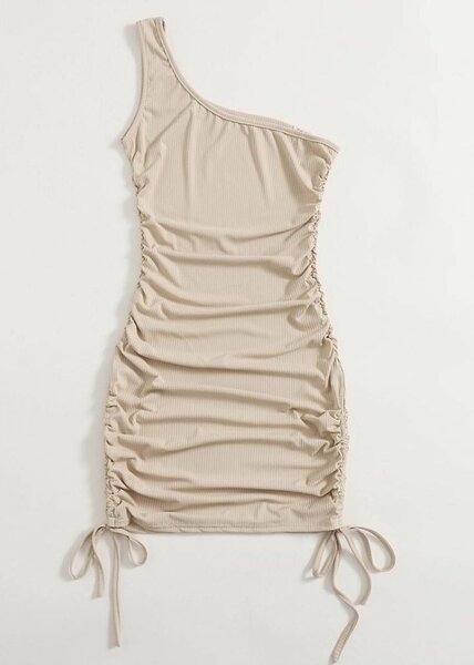 Robe svelte chic