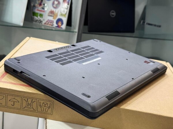 Latitude E5450
