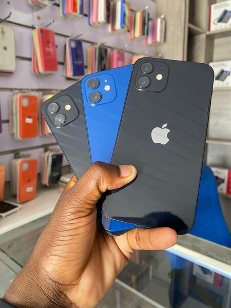 iPhone 12