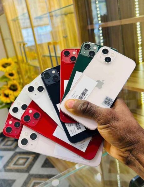 iPhone 13