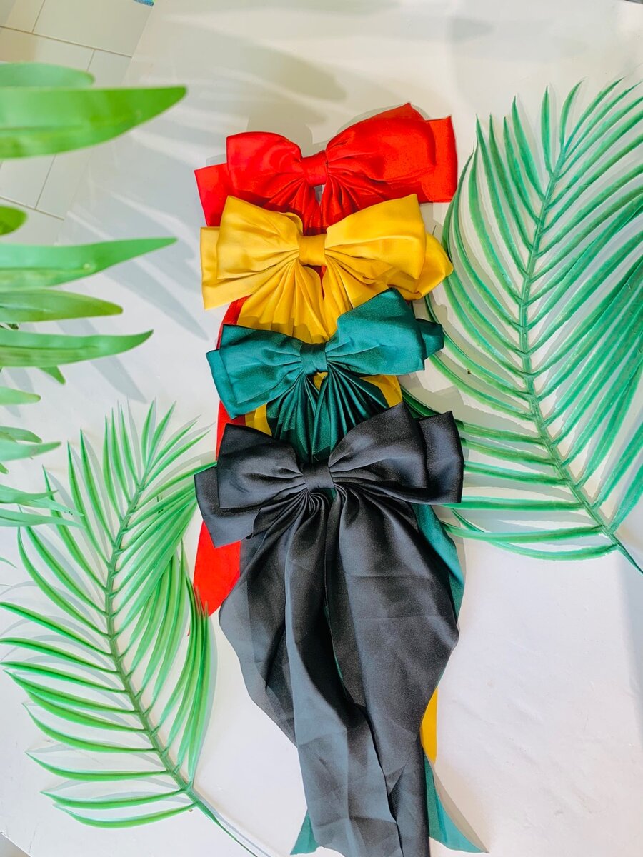Hair bows