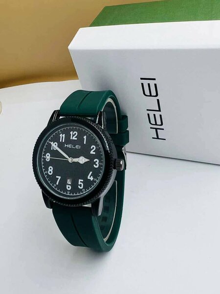 MONTRE HELEI