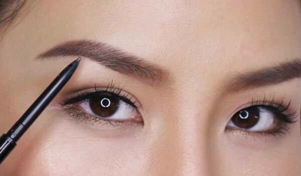  Ultra fin Micro Brow Pencil de Nyx