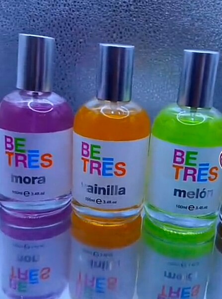 Be Tres body splash