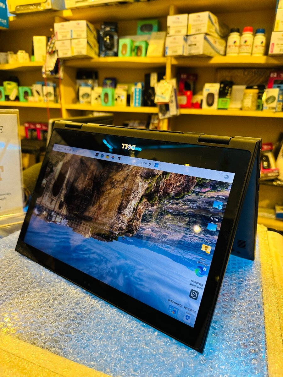 Dell Latitude 3390