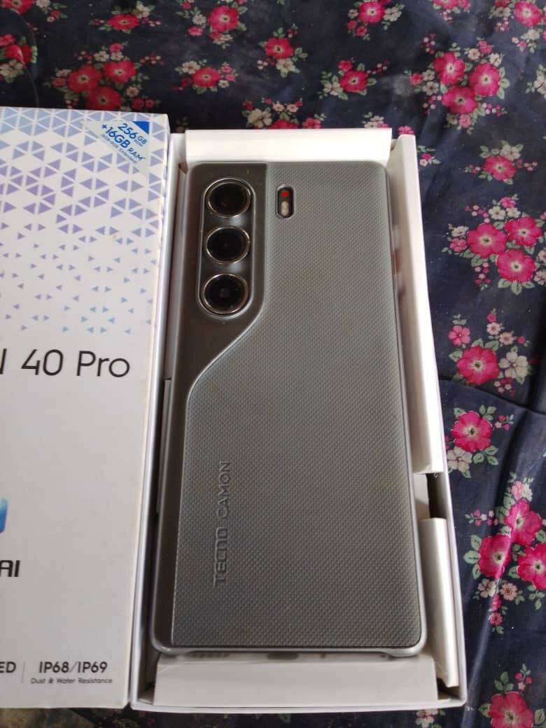 Tecno Camon 40 Pro Smartphone