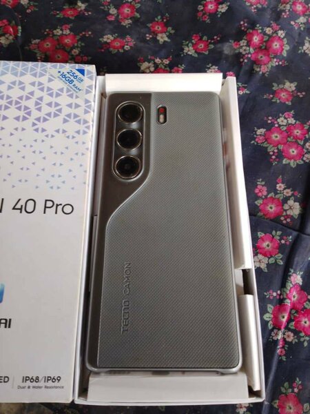 Tecno Camon 40 Pro Smartphone