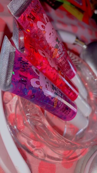 Gloss