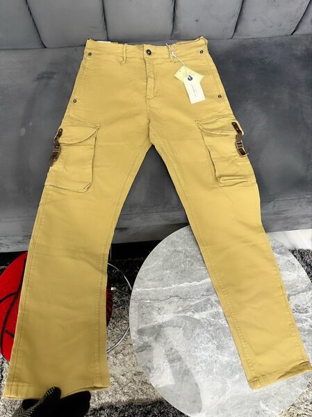 Straight jeans