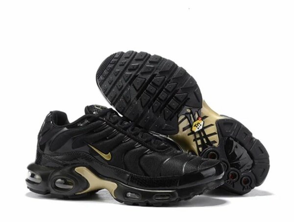 Chaussures Nike TN