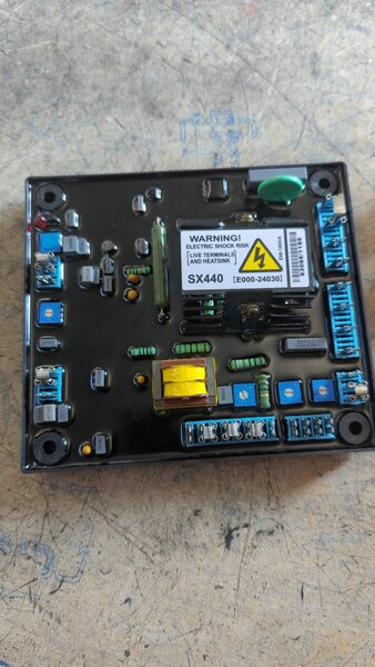 AVR sx440