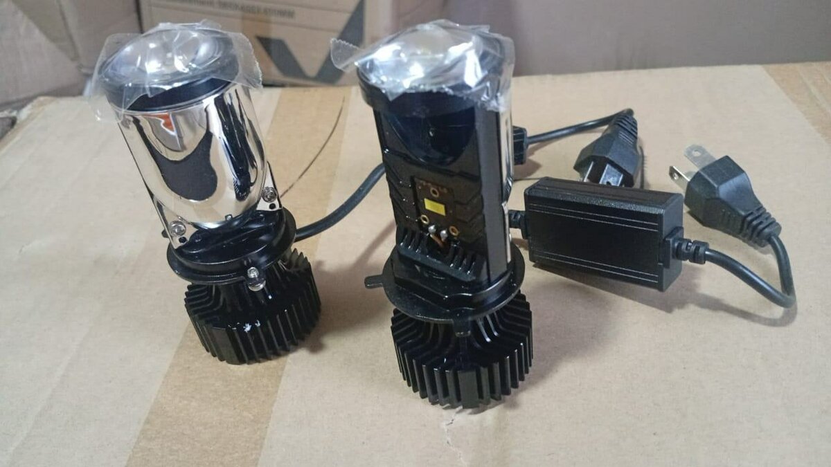 Ampoule laser H4 portée 150 m