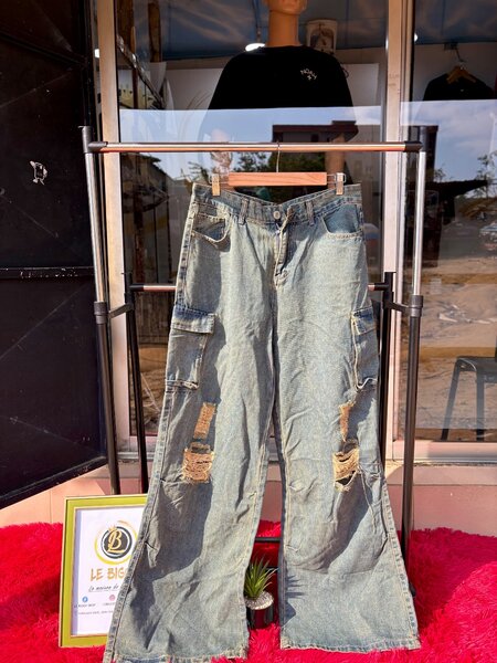 Jeans cargo déchirés vintage