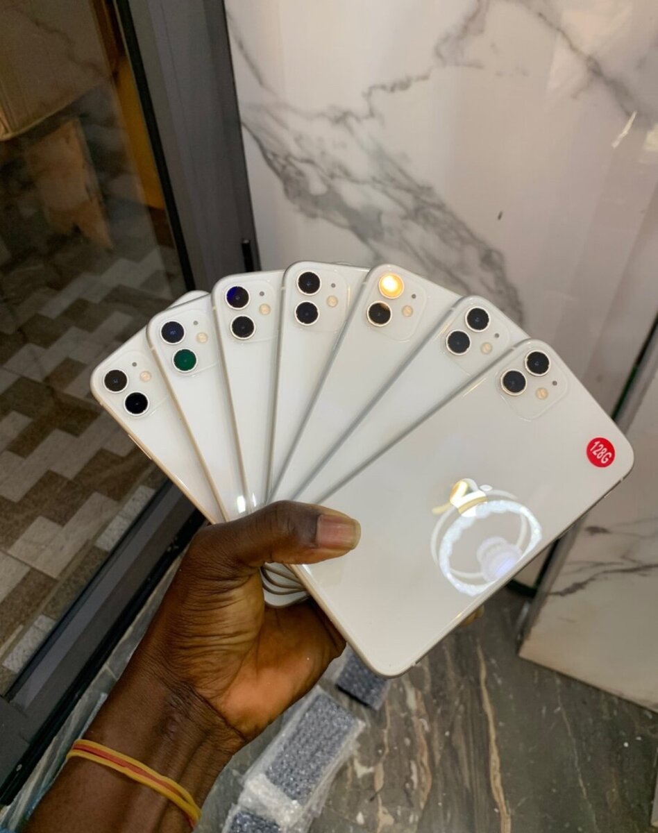 iPhone 11