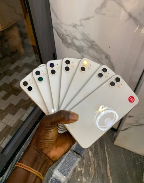 iPhone 11